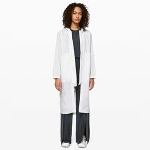Lululemon The Lab Verdante Coat in Vapor White Size 6 Jacket Midi Shell